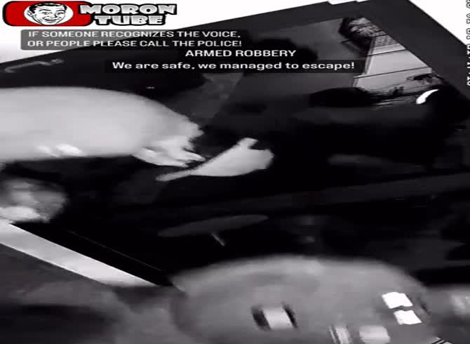 Video :The startling footage of an armed theft at a Belgian beauty parlor